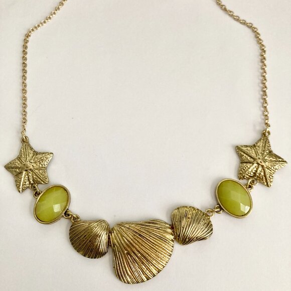 Gold Sea Shell Starfish Bib Necklace Plated Sea Life Island Nautical Beach 20" - Picture 5 of 13